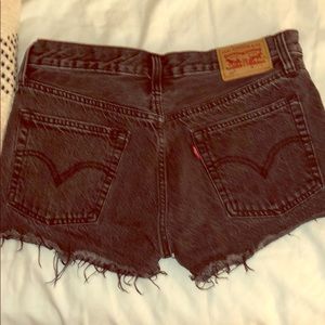 Black high waisted Levi’s
